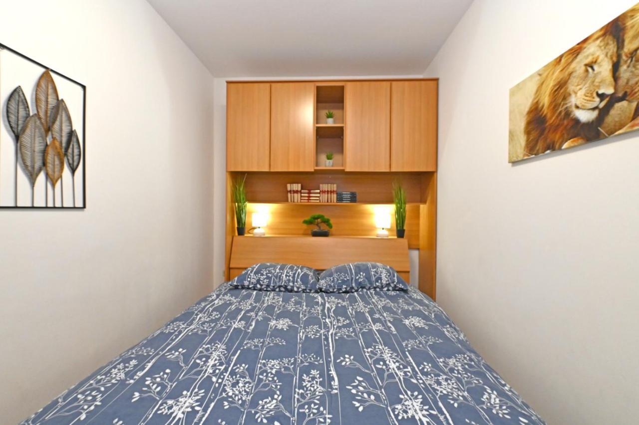 Apartman Blaz Lägenhet Poreč Exteriör bild